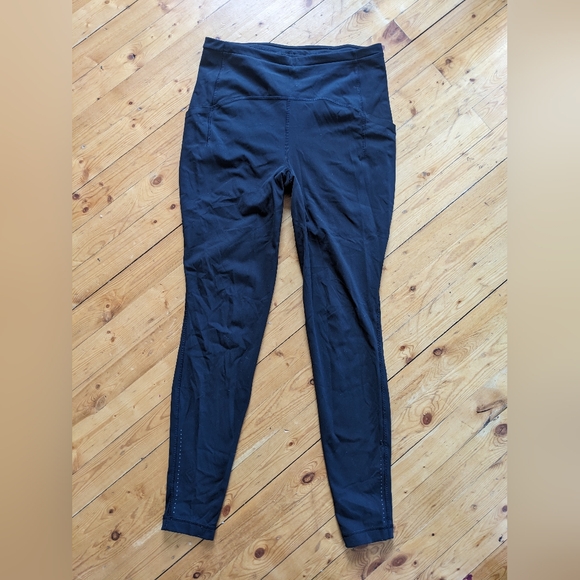 Black size 10 Lululemon leggings - Picture 1 of 6